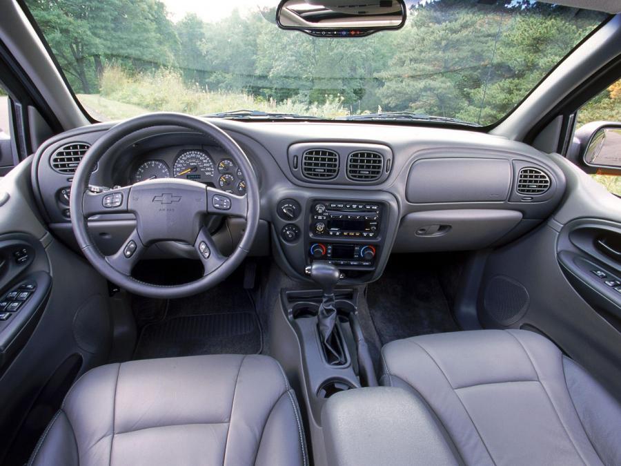  Chevrolet TrailBlazer 2001 года  (фото 3 из 26)